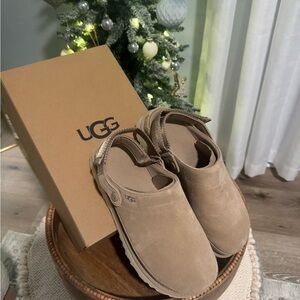 UGG goldenstar clog